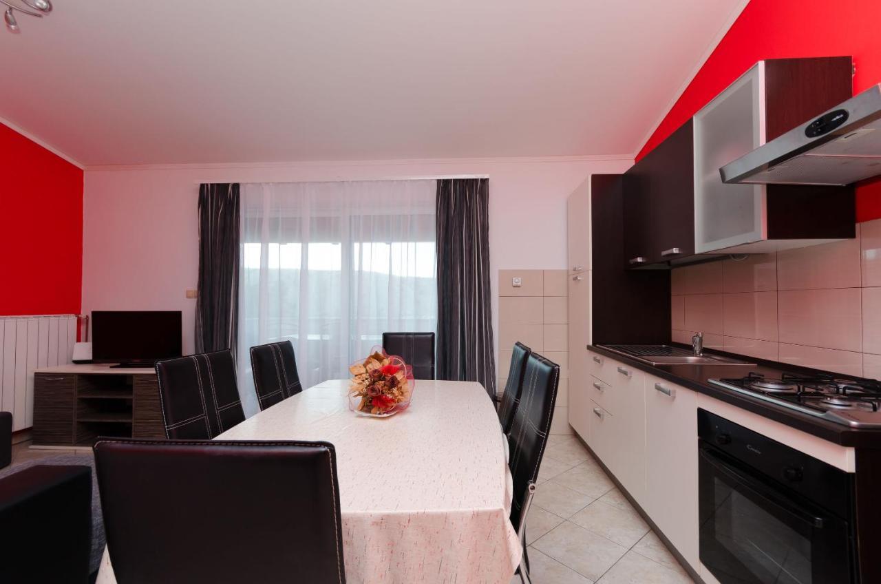 Apartments By The Sea In לופאר מראה חיצוני תמונה