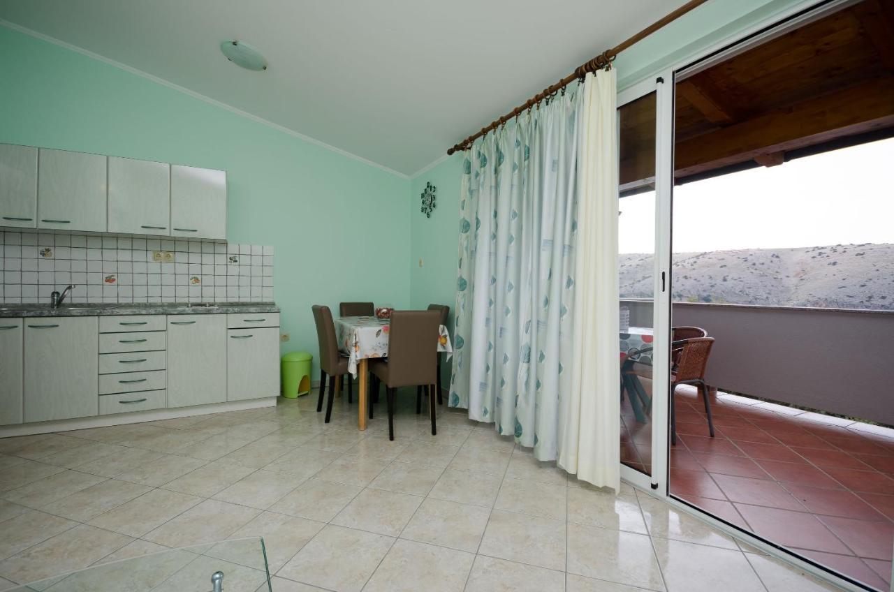 Apartments By The Sea In לופאר מראה חיצוני תמונה