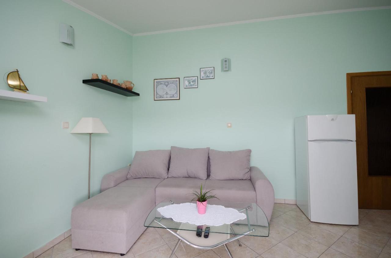 Apartments By The Sea In לופאר מראה חיצוני תמונה