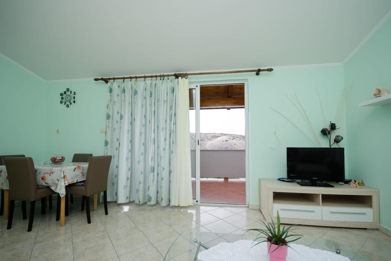 Apartments By The Sea In לופאר מראה חיצוני תמונה