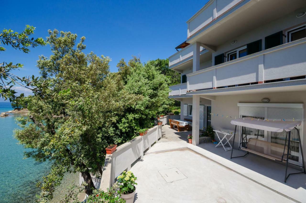 Apartments By The Sea In לופאר מראה חיצוני תמונה